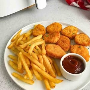 Kids Chichen Nuggets and Chips